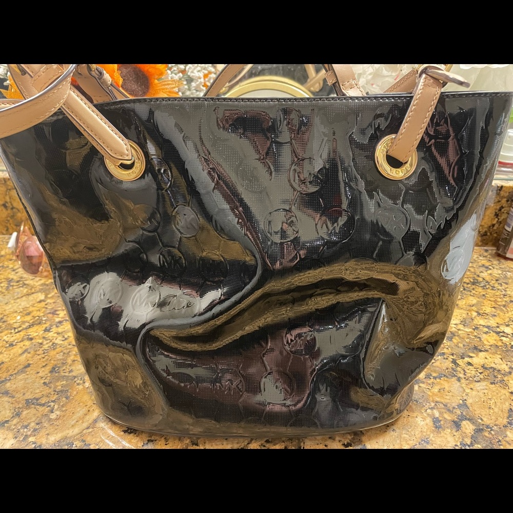 Michael Kors purse